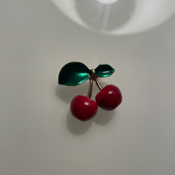 Brooch - Picture 2 of 5